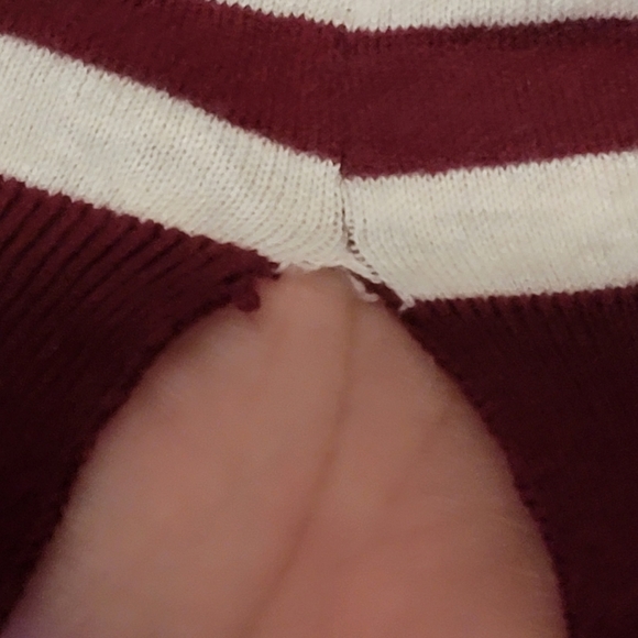 American Rag Striped-Long-Sleeve Cardigan with Embroidered flowers, Size XL - Picture 7 of 7